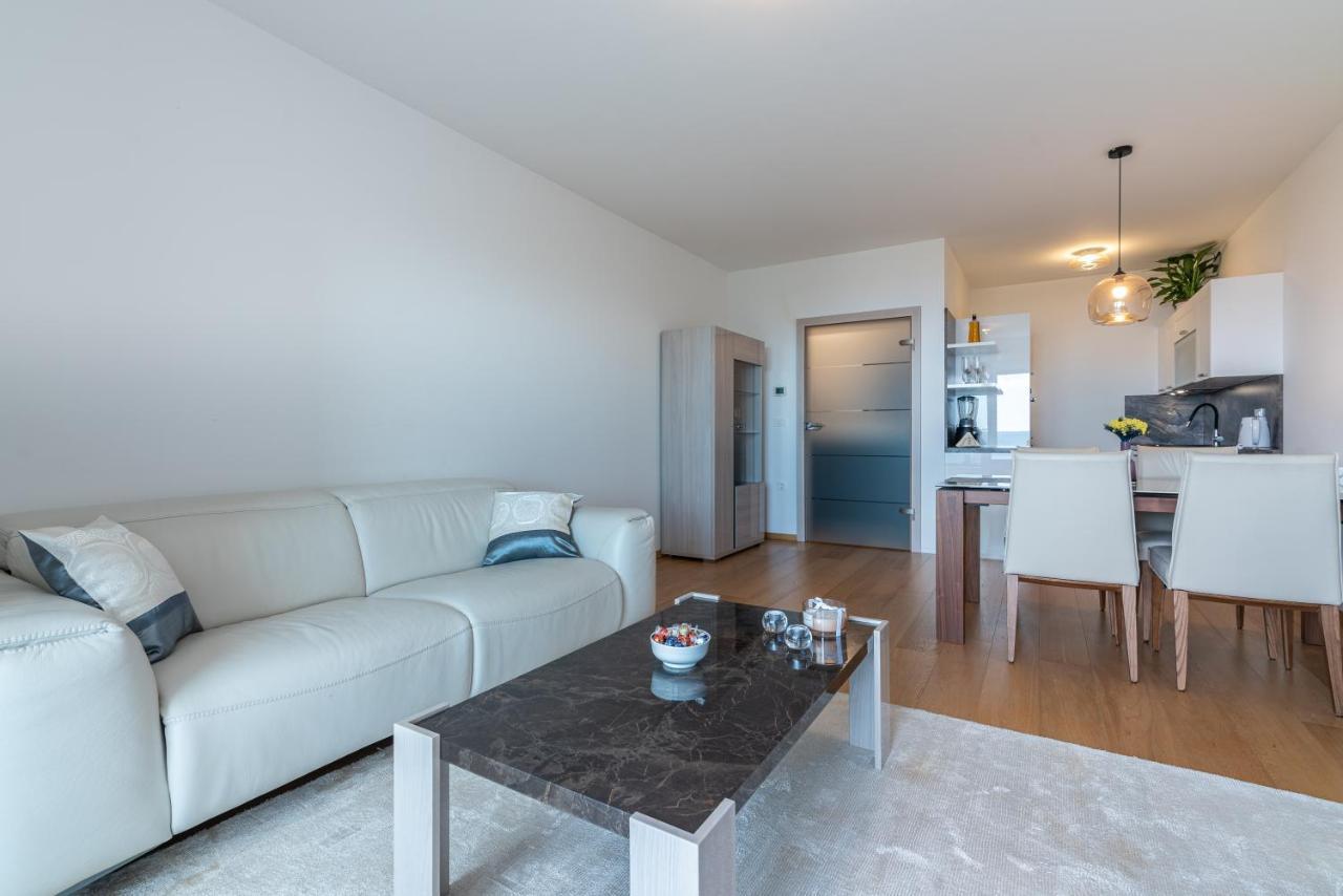 קסטב Apartment With Balcony Ocean Paradise מראה חיצוני תמונה
