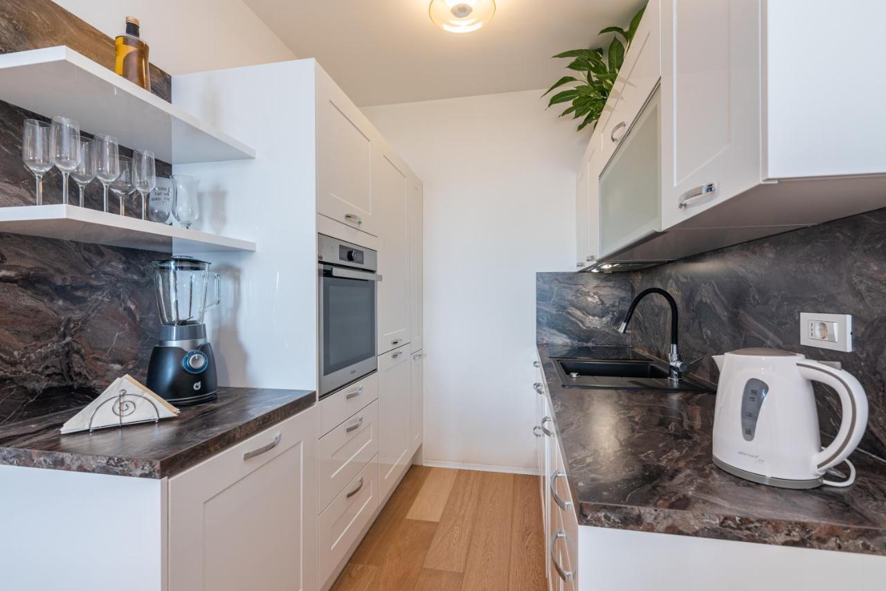 קסטב Apartment With Balcony Ocean Paradise מראה חיצוני תמונה